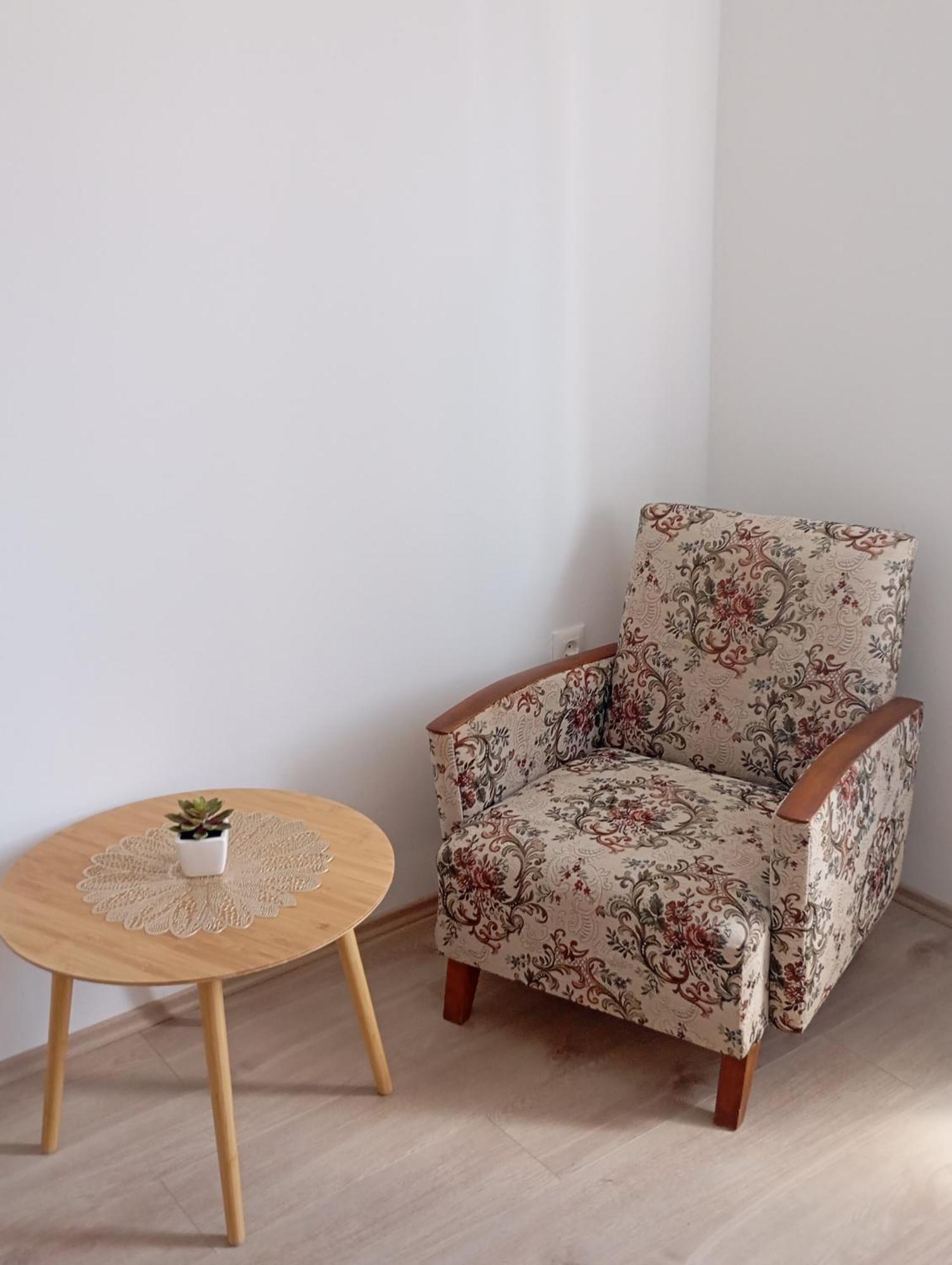 House Daniela Apartment Omisalj ภายนอก รูปภาพ